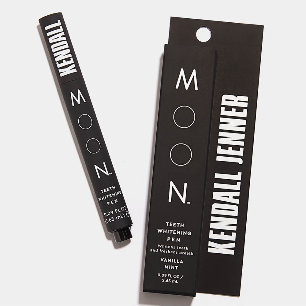 Kendall Jenner Moon Teeth Whitening Pen
